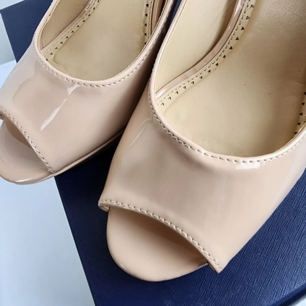 NIB Adrienne Vittadini Nude Peep Toe Pumps High Heel Shoes  Size 9.5